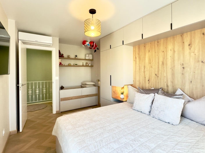 Image No.25-3 Bed Apartment for sale