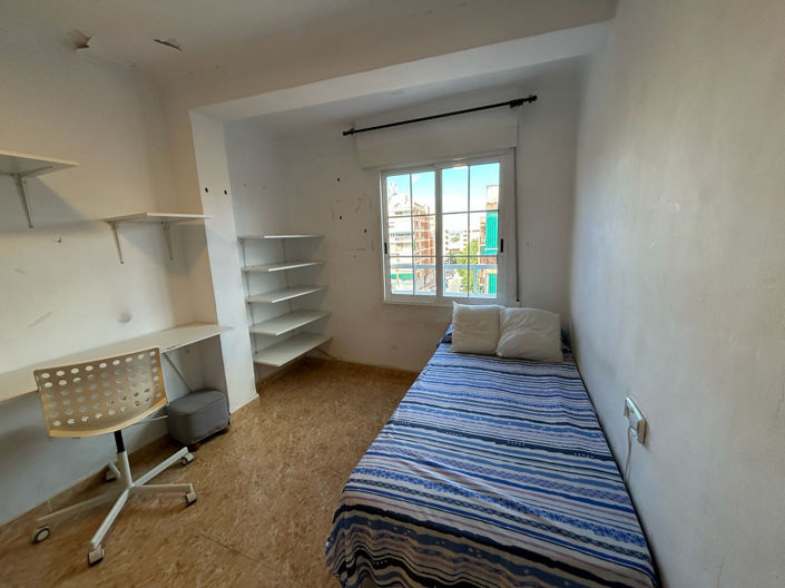 Image No.10-3 Bed Apartment for sale