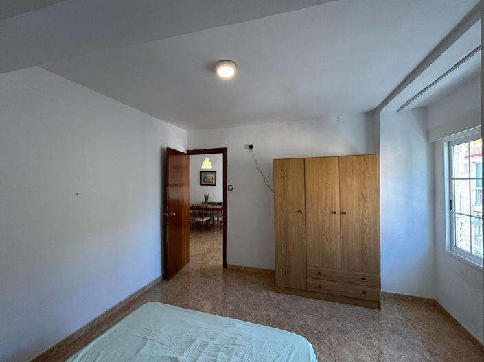 Image No.13-3 Bed Apartment for sale