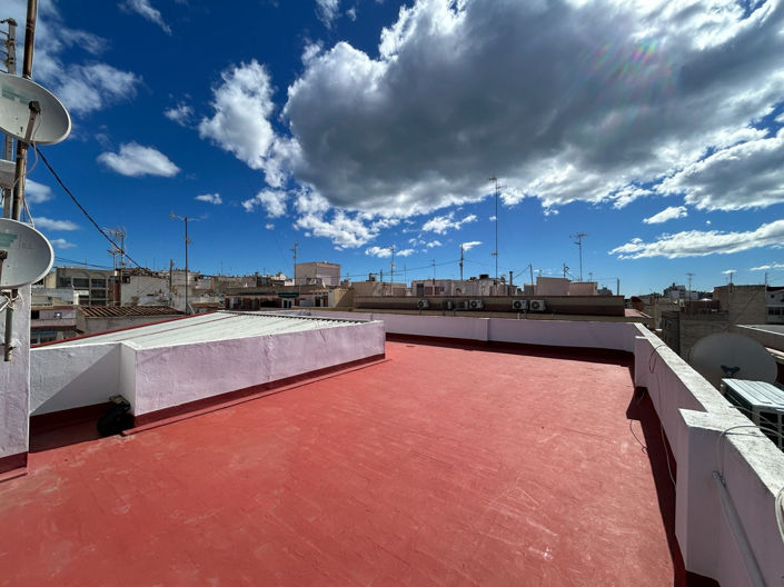 Image No.23-3 Bed Apartment for sale