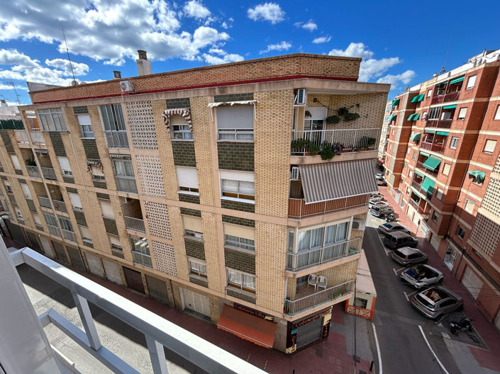 Image No.25-3 Bed Apartment for sale