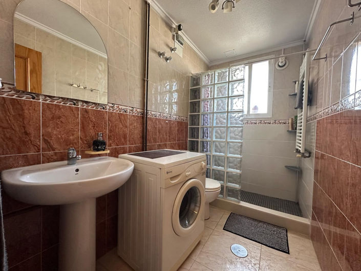 Image No.21-2 Bed Apartment for sale