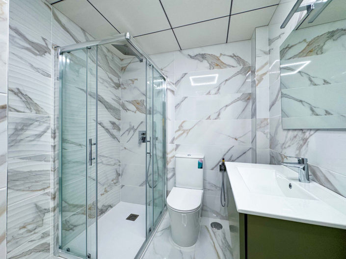 Image No.20-2 Bed Apartment for sale