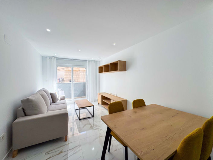 Image No.4-2 Bed Apartment for sale