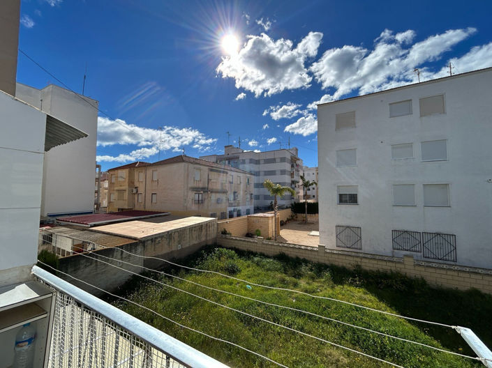 Image No.21-3 Bed Apartment for sale