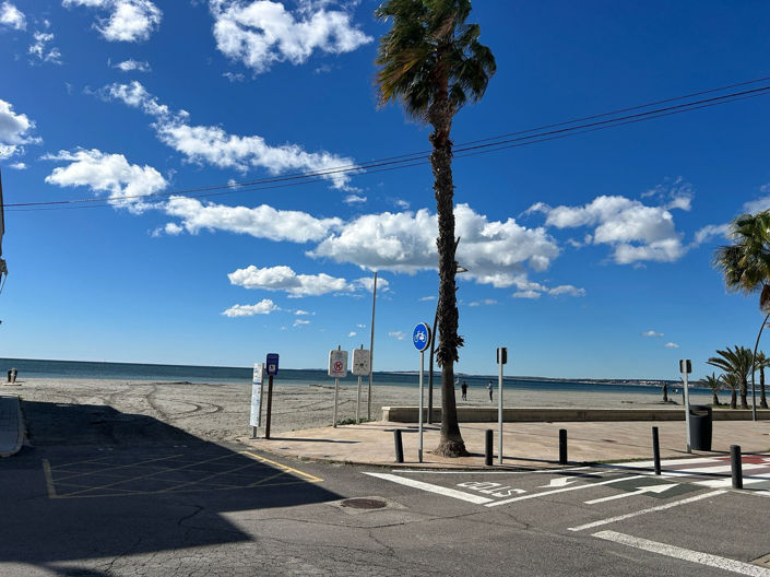 Image No.23-3 Bed Apartment for sale