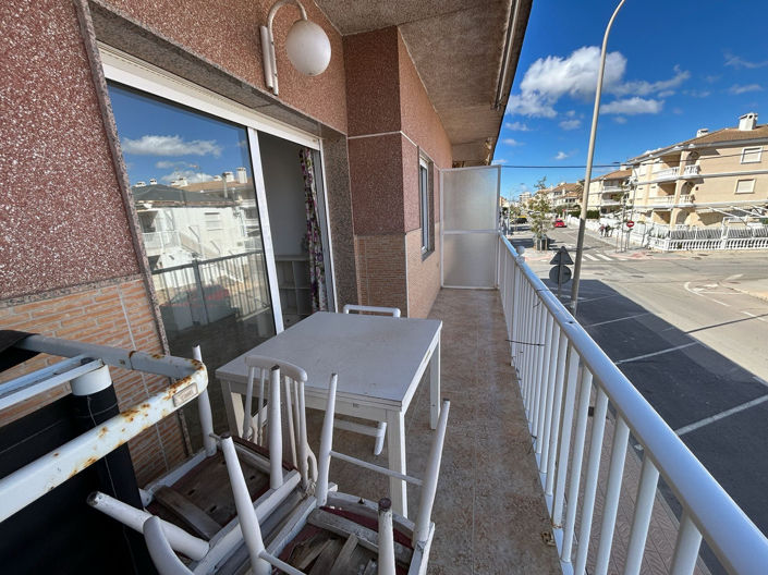 Image No.24-3 Bed Apartment for sale