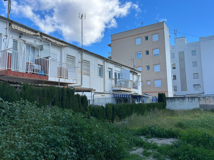 Image No.28-3 Bed Apartment for sale