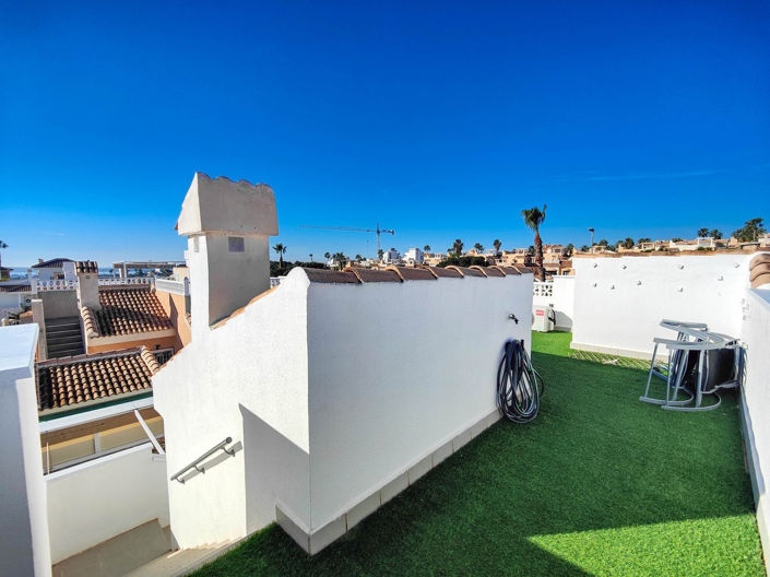 Image No.21-2 Bed House for sale