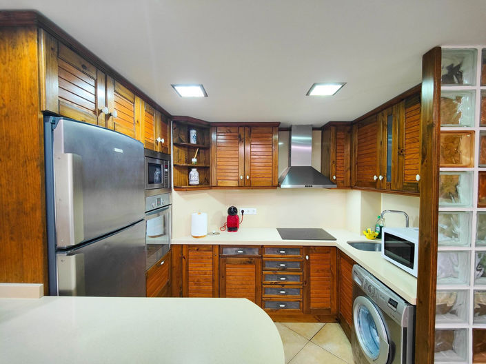 Image No.14-2 Bed Apartment for sale