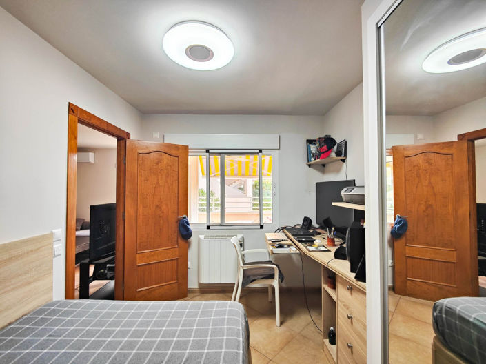 Image No.22-2 Bed Apartment for sale