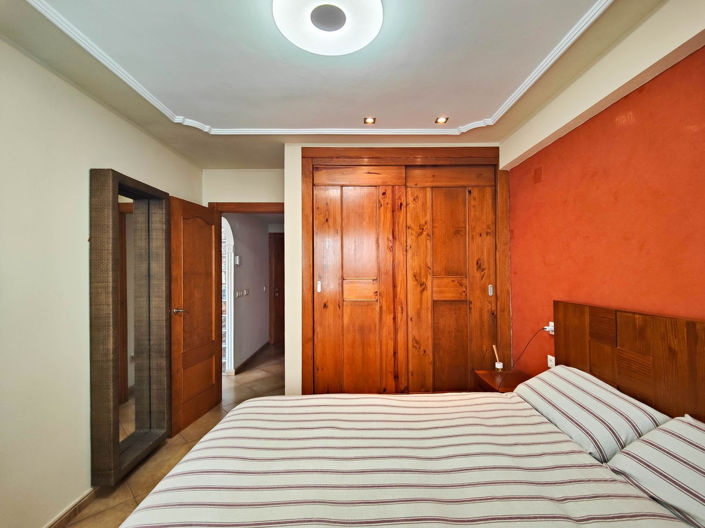 Image No.30-2 Bed Apartment for sale