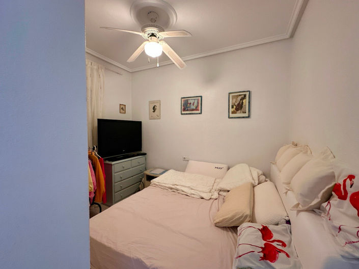 Image No.13-2 Bed House for sale