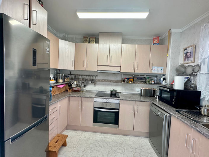 Image No.7-2 Bed House for sale