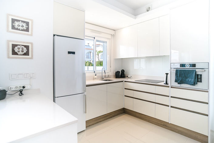 Image No.12-2 Bed Apartment for sale