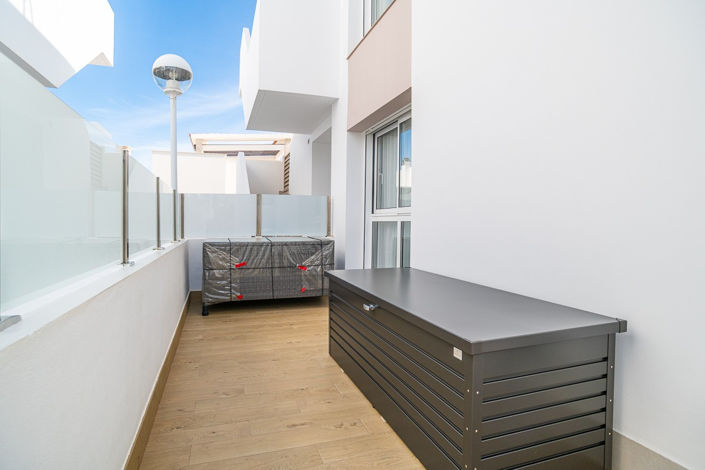 Image No.24-2 Bed Apartment for sale