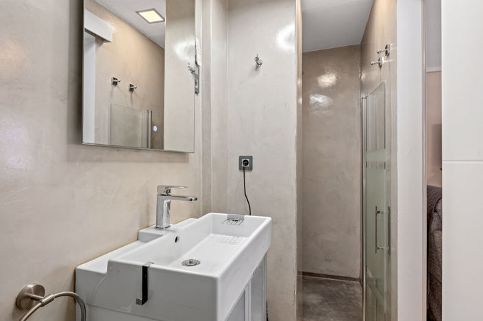 Image No.13-5 Bed Apartment for sale