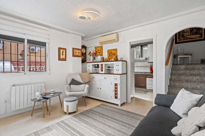 Image No.5-5 Bed Apartment for sale