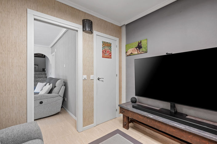 Image No.8-5 Bed Apartment for sale