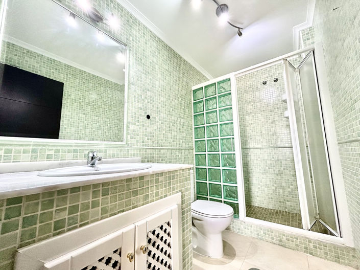 Image No.14-2 Bed Apartment for sale