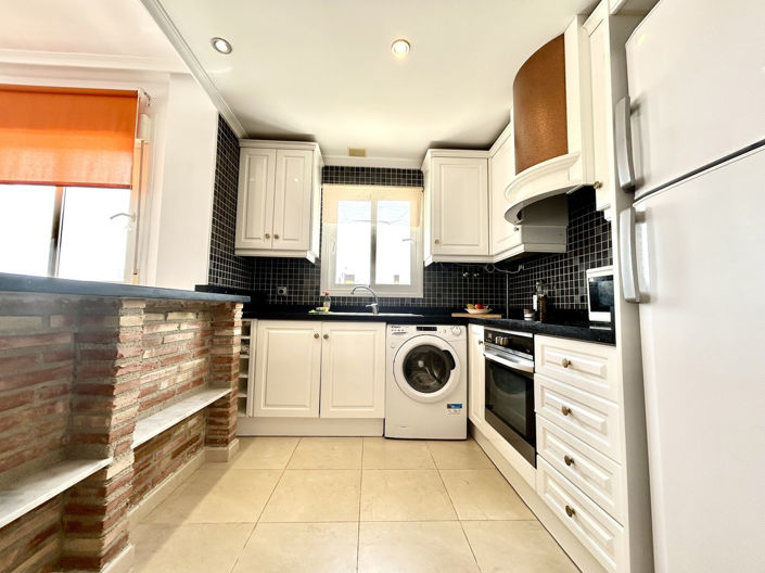 Image No.9-2 Bed Apartment for sale