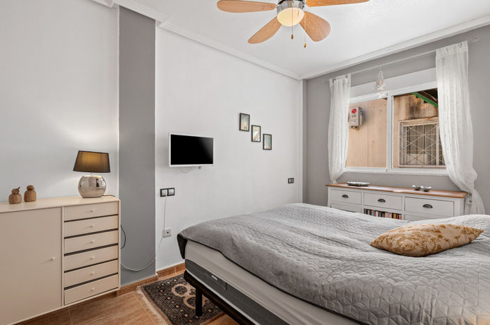 Image No.9-2 Bed Apartment for sale