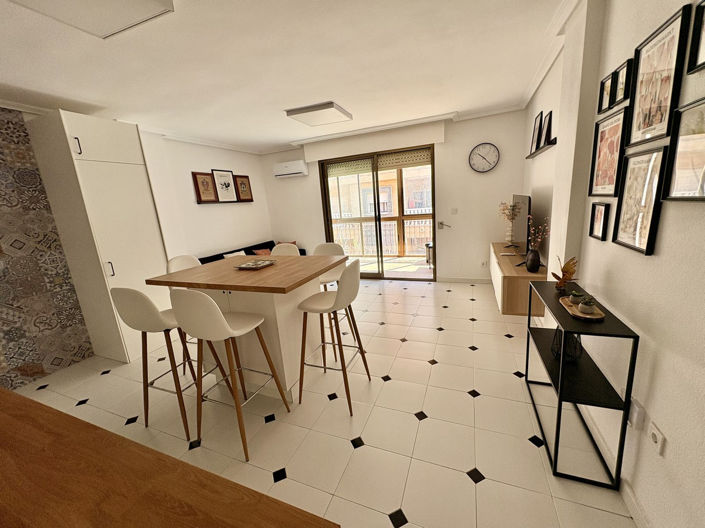 Image No.17-2 Bed Apartment for sale