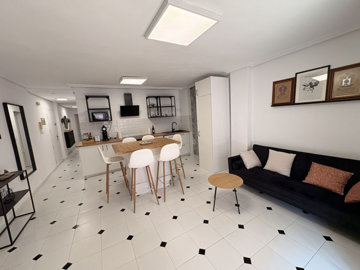 2-5bd7b9d04b45e33852eaf0ec6670150d