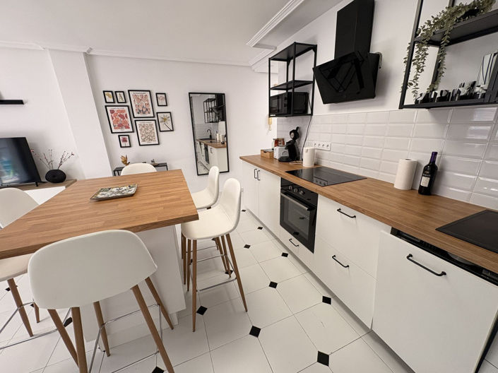 Image No.3-2 Bed Apartment for sale