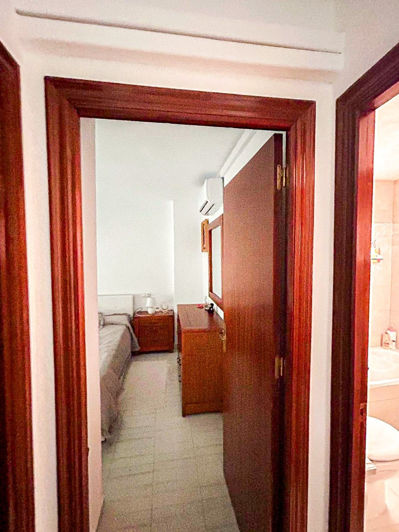 Image No.21-3 Bed Apartment for sale