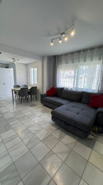 12-53013098fcab6c38b1379cd33298e050