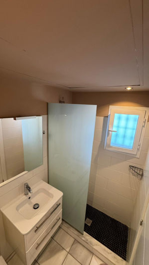 Image No.28-2 Bed House for sale