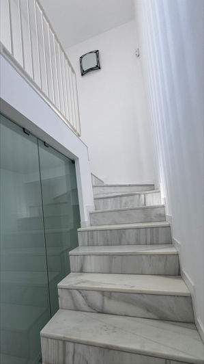 Image No.40-2 Bed House for sale