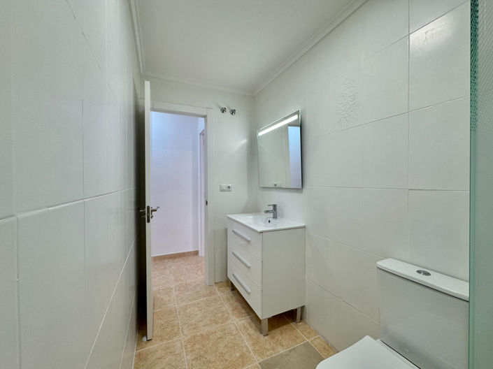 Image No.19-2 Bed Apartment for sale