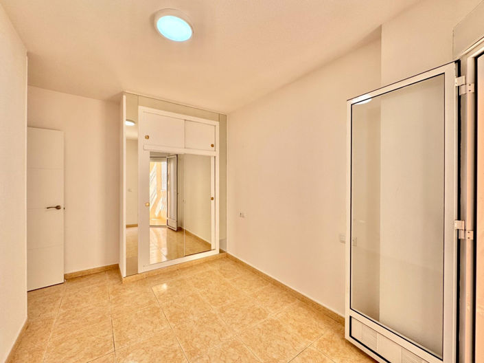 Image No.22-2 Bed Apartment for sale