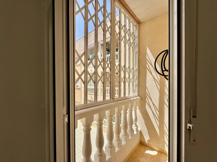 Image No.24-2 Bed Apartment for sale