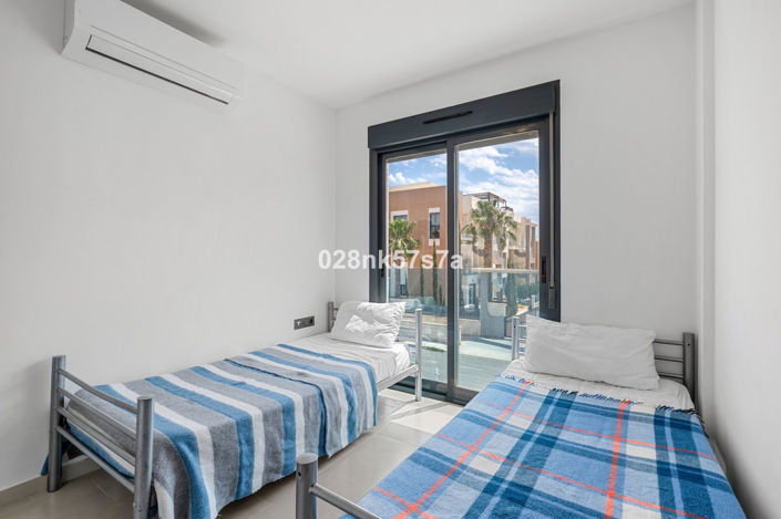 Image No.15-2 Bed Apartment for sale