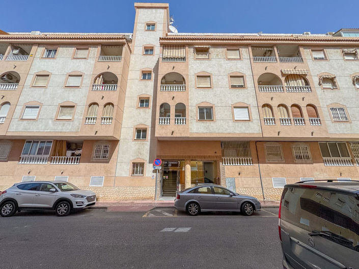 Image No.4-Appartement de 2 chambres à vendre à Torrevieja