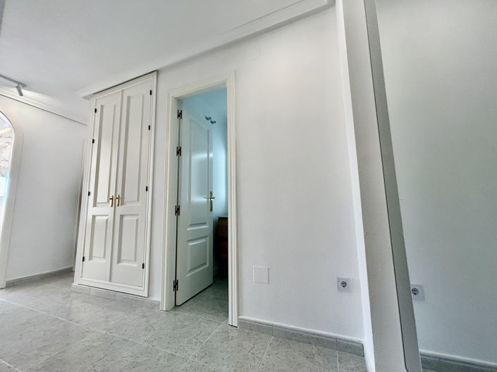 Image No.19-2 Bed Apartment for sale