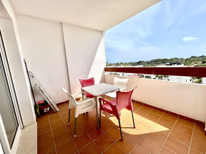 Image No.12-2 Bed Apartment for sale
