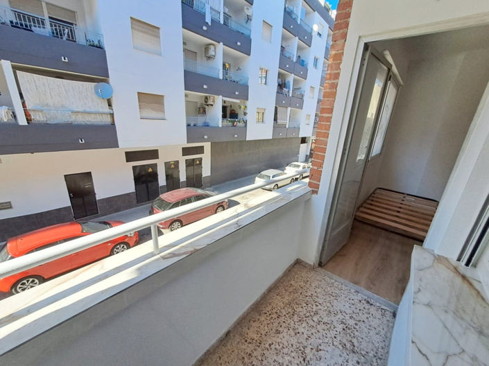 Image No.2-Appartement de 3 chambres à vendre à Torrevieja