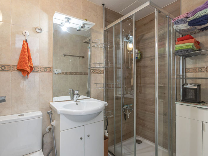 Image No.11-1 Bed Apartment for sale