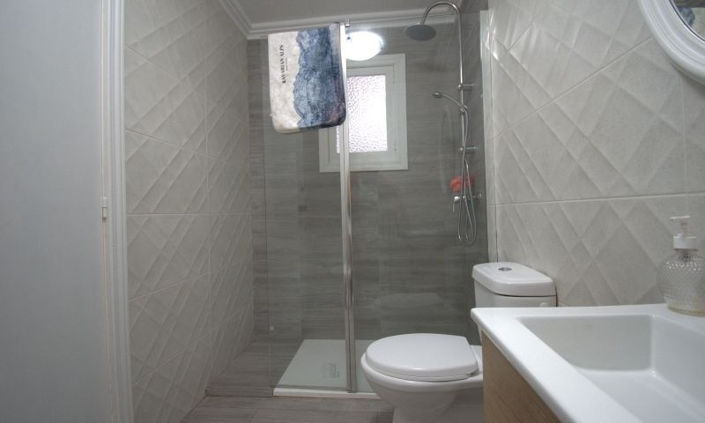 Image No.18-3 Bed Apartment for sale