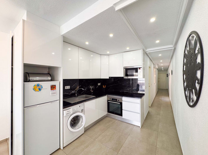 Image No.9-1 Bed Apartment for sale
