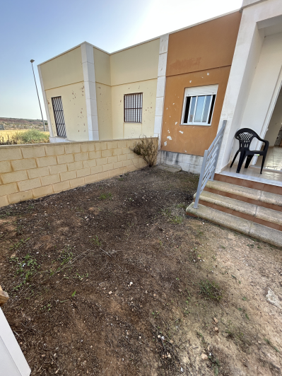 Image No.15-2 Bed Semi-Detached for sale