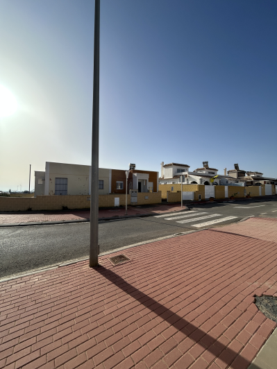 Image No.5-2 Bed Semi-Detached for sale