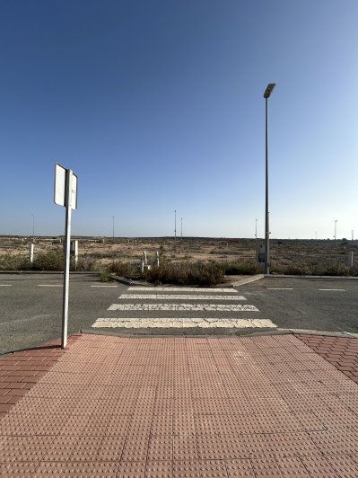 Image No.23-2 Bed Semi-Detached for sale