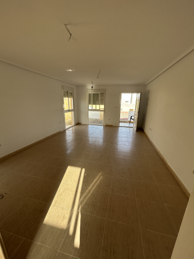 Image No.27-2 Bed Semi-Detached for sale