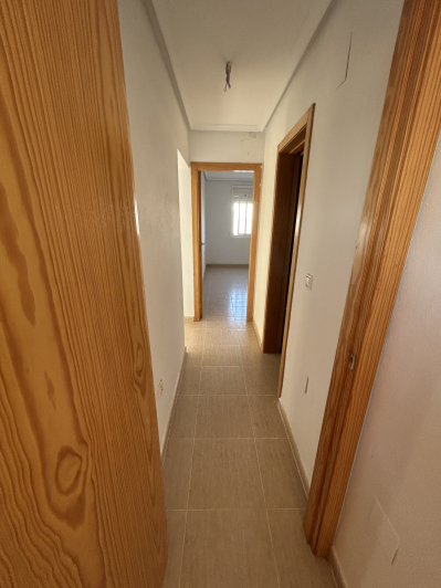 Image No.32-2 Bed Semi-Detached for sale