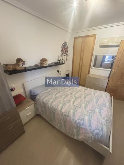 Image No.21-2 Bed Bungalow for sale